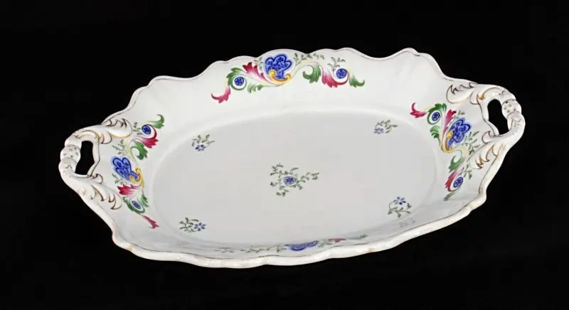 Porcelánový talíř ručně malovaný a zlacený, Vídeň